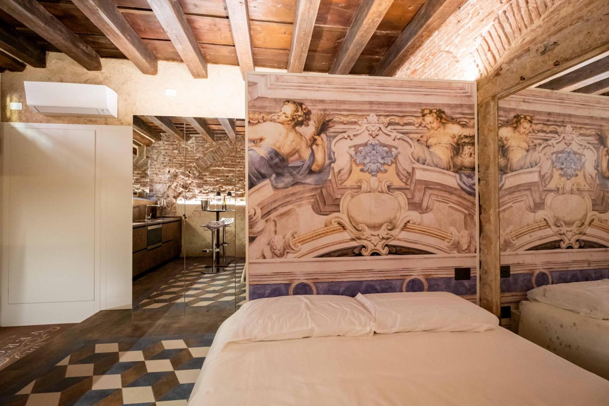 Verona Deluxe Boutique Room Exteriér fotografie